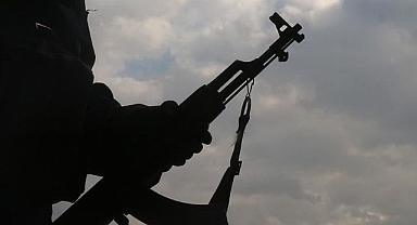 Tarihi gün! PKK kendisini feshetti, silah bıraktı