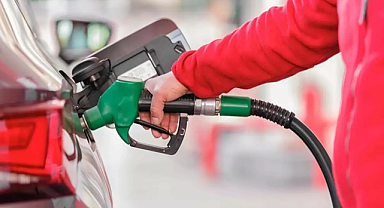 Akaryakıt indirimi pompaya yansıdı