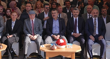 Bakanı Tekin Erzurum'da bayramlaşma programına katıldı