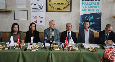 Bilim ve Kültür sohbetleri programına yoğun ilgi