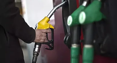 Bu gece akaryakıta çifte zam geliyor