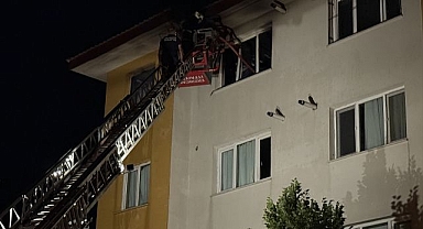 Dairede çıkan yangın hasara yol açtı