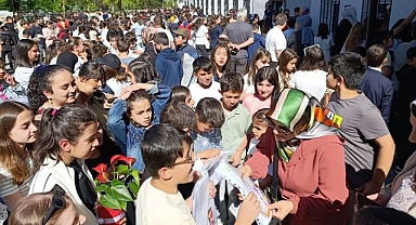 Doğu'da öğrenciler karnelerini aldı