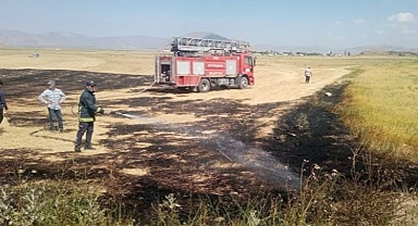 Ekiplerden 18 ayrı bölgede çıkan yangına müdahale