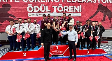 Erzurum’da düzenlenen Curling Süper Lig müsabakaları tamamlandı