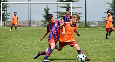 Erzurum’da futbol şenliği