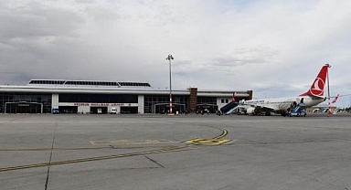Erzurum Havalimanı’nda yolcu ve uçuş sayısında artış