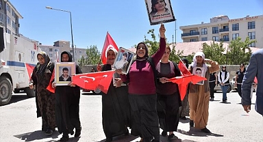 Gözü yaşlı ailelerin nöbeti sürüyor