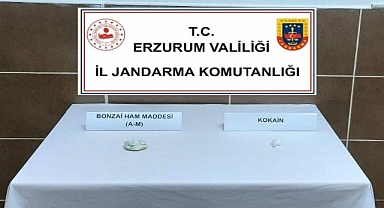 Jandarmadan uyuşturucu tacirlerine darbe