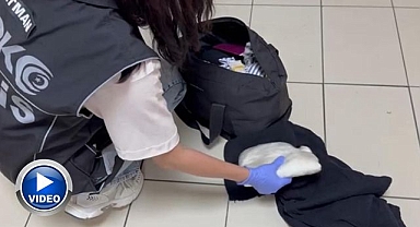 Kadın yolcunun valizinden çıkanlar şoke etti