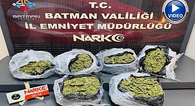 Kilim arasına zulalanmış! tam 5 kilo...