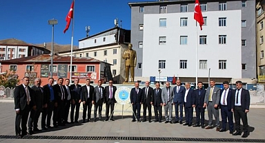 Muhtarlardan ekmek zammına tepki