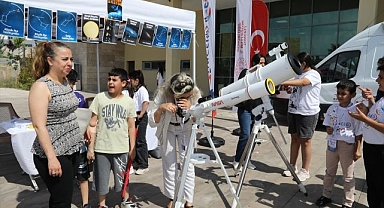 Öğrenciler bilim ve teknoloji festivalinde buluştu