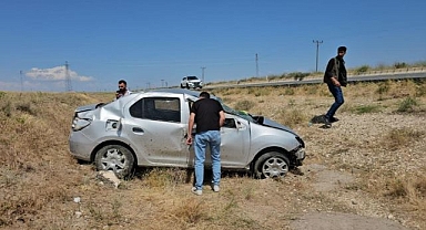 Otomobil takla attı: 6 yaralı