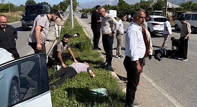 Otomobil ve motosiklet çarpıştı