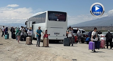 Savaş endişesiyle Türkiye'ye giriş yaptılar