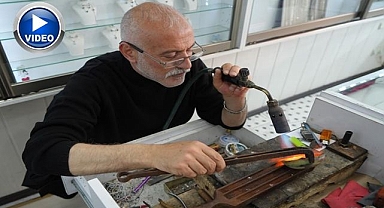 Şehrin tek gümüş işleme ustası