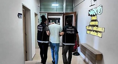 Şüpheli araçta uyuşturucu ele geçirildi