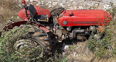 Traktörün altında kalan çocuk hayatını kaybetti