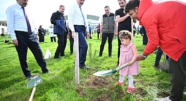 Vali Çiftçi’den çevre mesajı