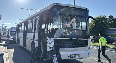 Yolcu otobüsü ile tır çarpıştı!