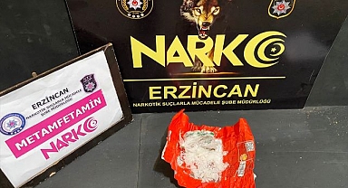Zehir tacirleri kıskıvrak yakalandı