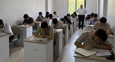 8 aylık eğitimi tamamladılar