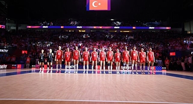 A Milliler Polonya'ya gitti