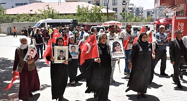 Acılı ailelerin