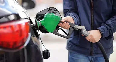 Akaryakıta okkalı zam! Bu rakamlar anahtar bıraktırır