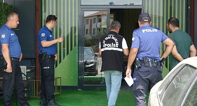Alacak verecek kavgasında silahlar konuştu!