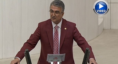 Kamil Aydın: 'Söz konusu vatansa, gayrısı teferruattır'
