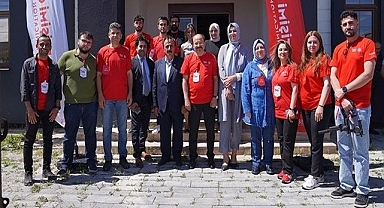 Etkinlik renkli görüntülere sahne oldu