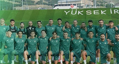 Bursaspor'un Erzurum kampı başladı