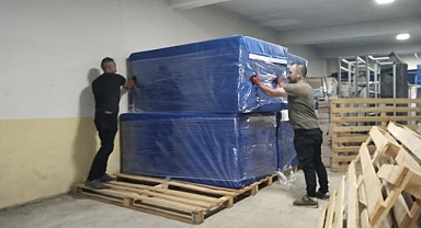 Buz pisti minderleri Erzurum’a geldi