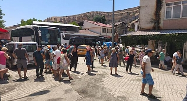 Doğal güzelliğiyle turistlerin yeni gözdesi