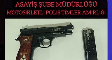 Ekiplerden ruhsatsız silah operasyonu