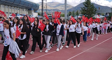 Erzurum'da binlerce çocuk yazı sporla geçirecek