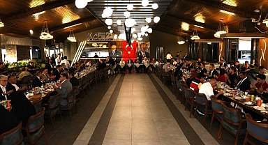 Erzurum'da gazi ve şehit yakınları onuruna yemek verildi