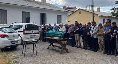 Erzurum İl Müftüsü Can'ın baba acısı