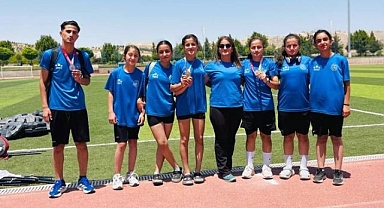 Genç sporcular başarılarıyla göz doldurdu