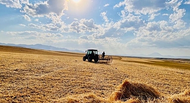 Gün batımıyla harman mesaisi