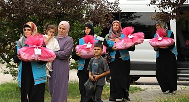 Hayırseverlerden nişanlı kızlara çeyiz