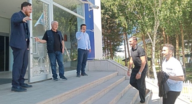 İlk gelen Guram oldu