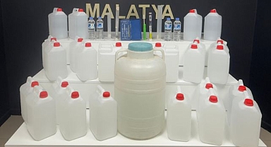 Kaçakçılık operasyonunda yakayı ele verdiler