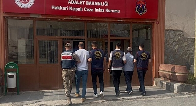 Kesinleşmiş hapis cezası olan 2 hükümlü yakalandı