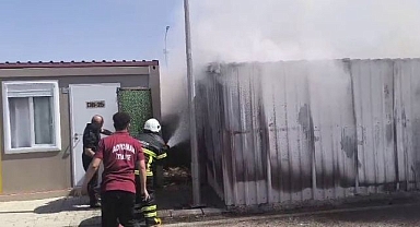 Konteyner kentte korkutan yangın