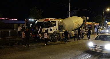Kontrolden çıkan beton mikseri ortalığı birbirine kattı!