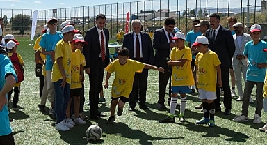 Köprüköy’de Yaz Spor Okulları törenle açıldı