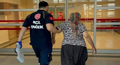 Köyünde yılan soktu!